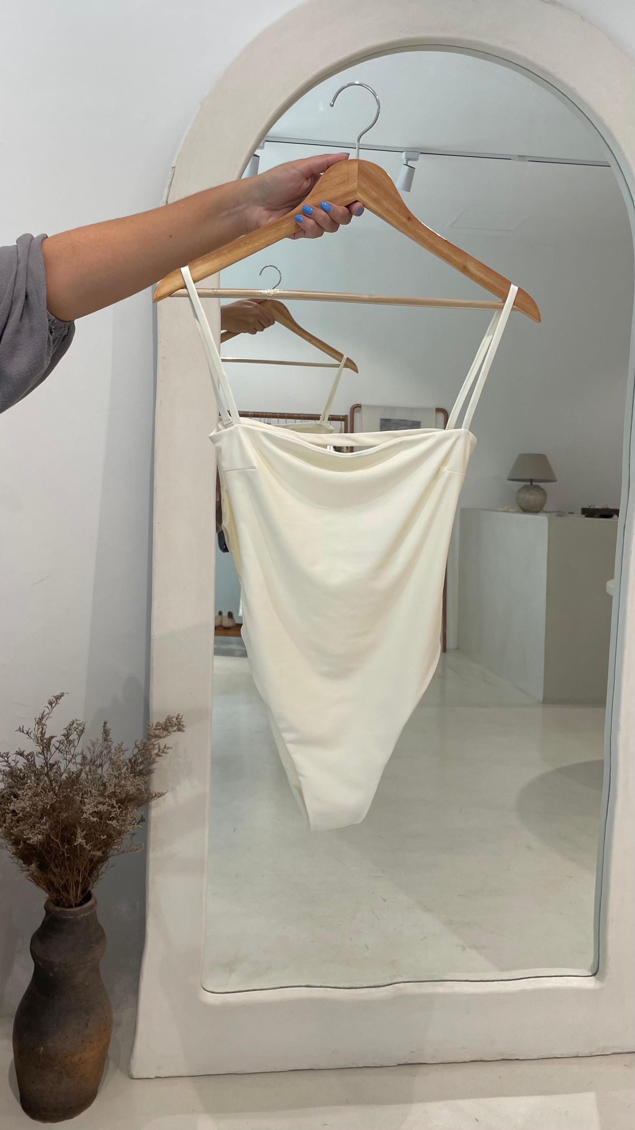 Traje de baño entero Rubí Crema