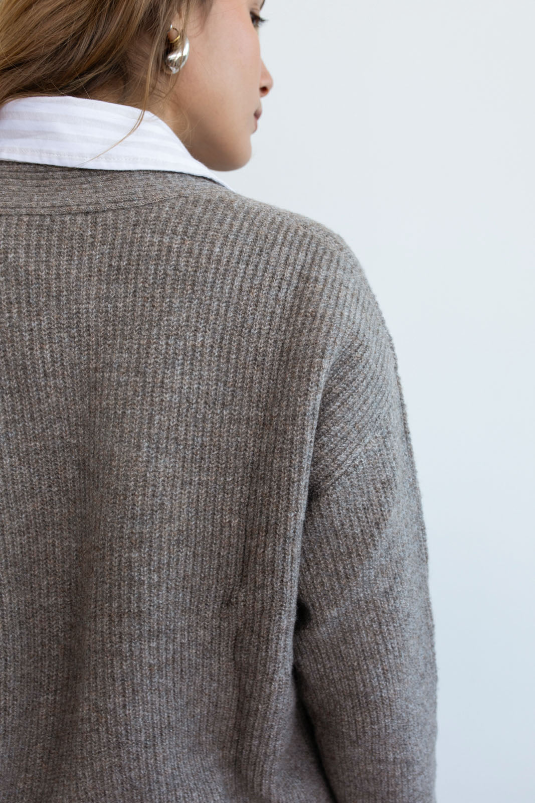 Cardigan Erendira dark taupe