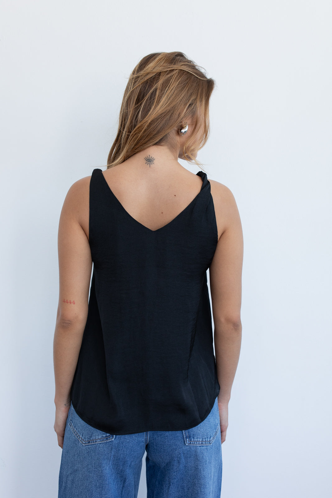 Camiseta Elain black