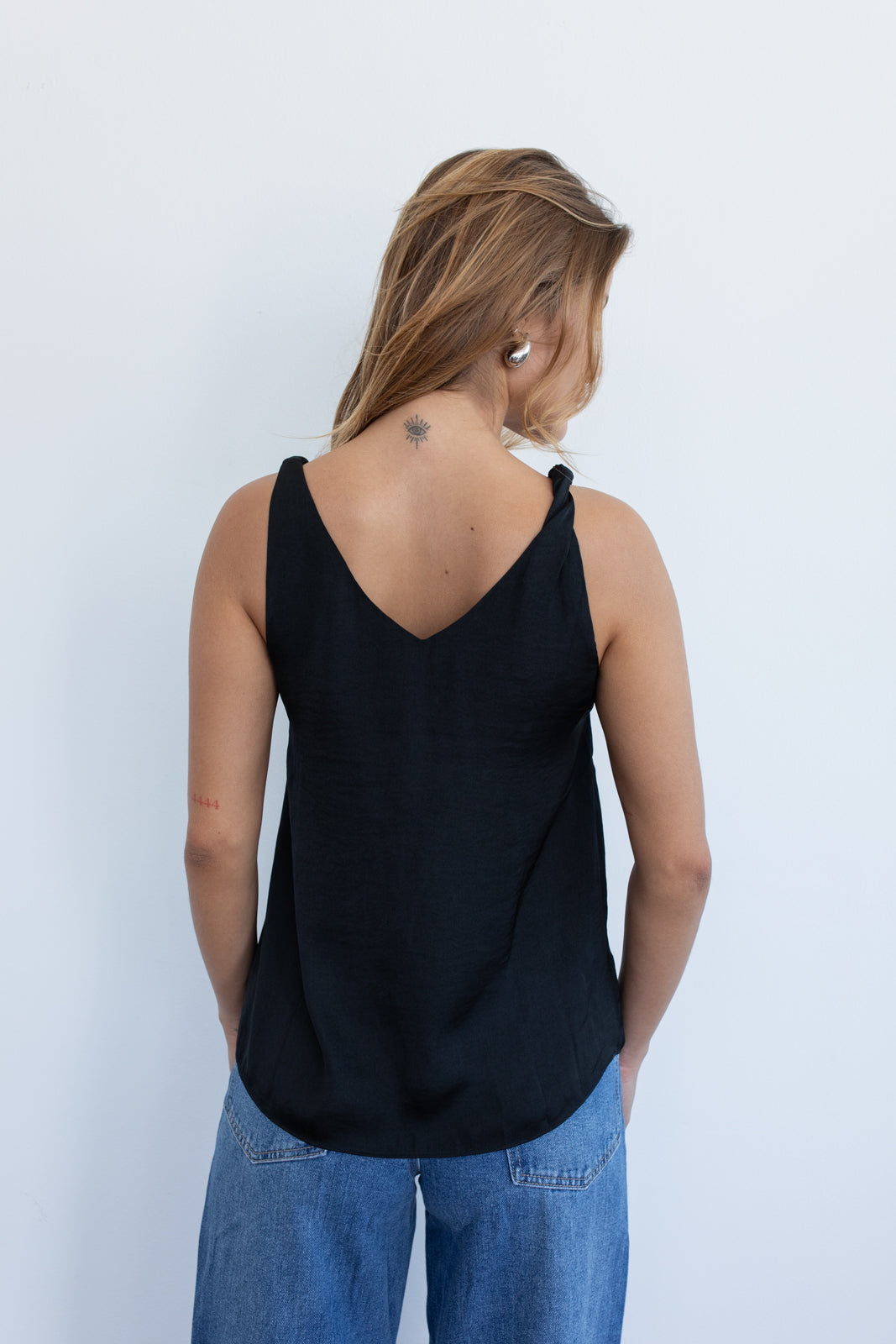 Camiseta Elain black