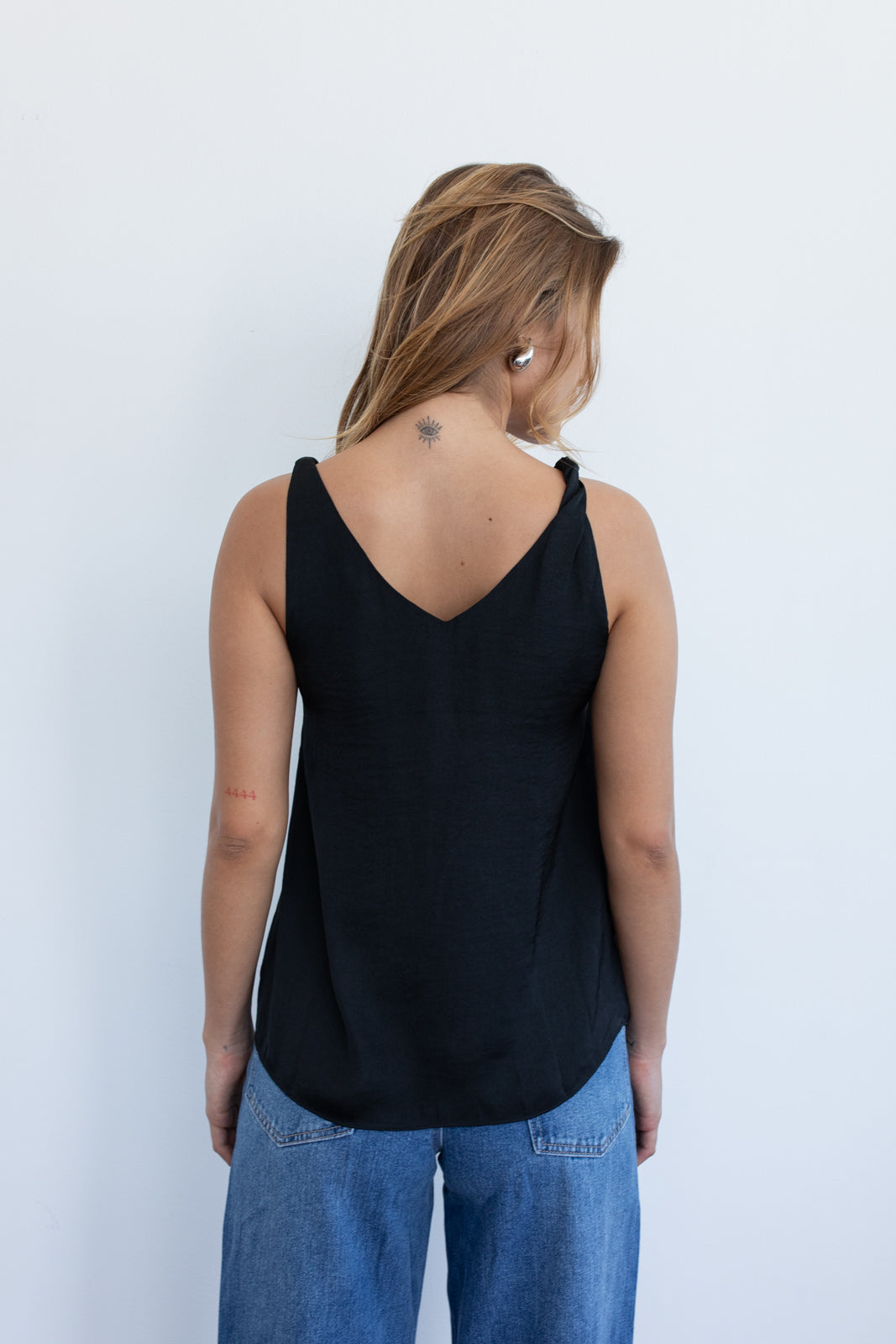 Camiseta Elain black