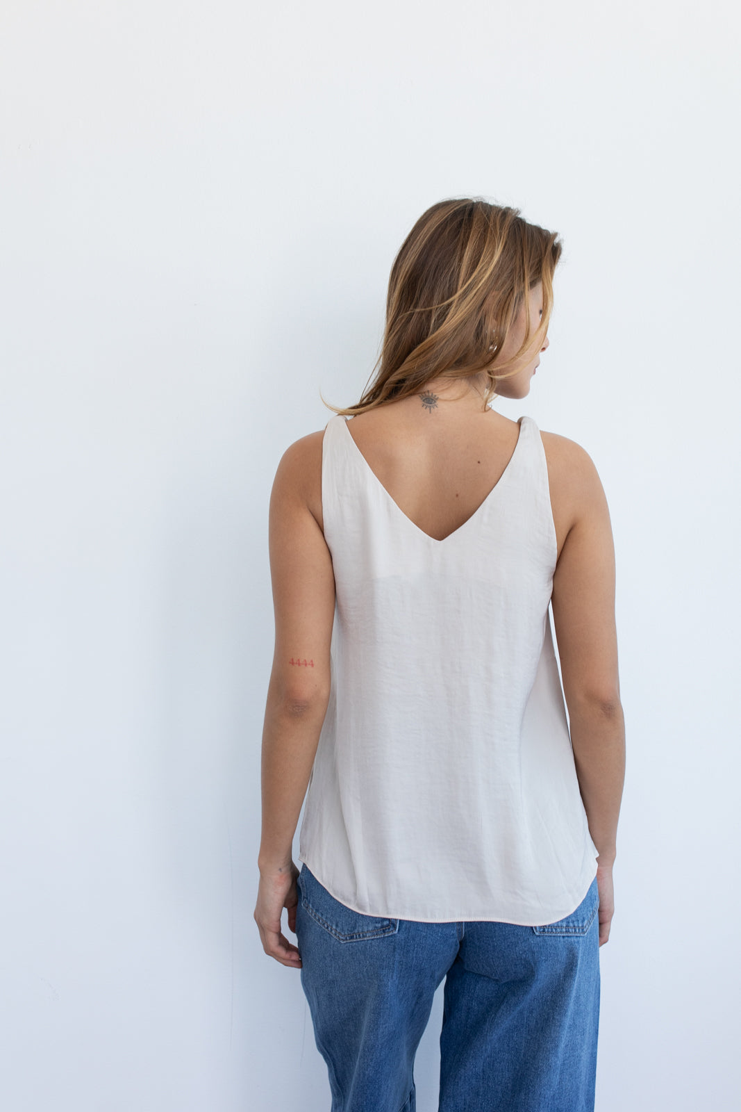 Camiseta Elain papyrus