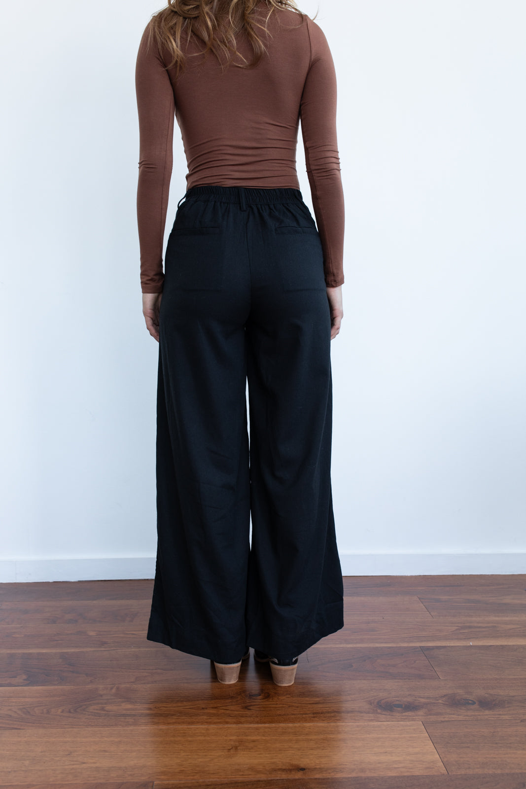 Pantalón pliegue black