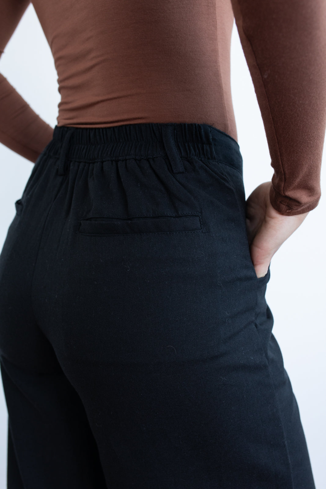 Pantalón pliegue black