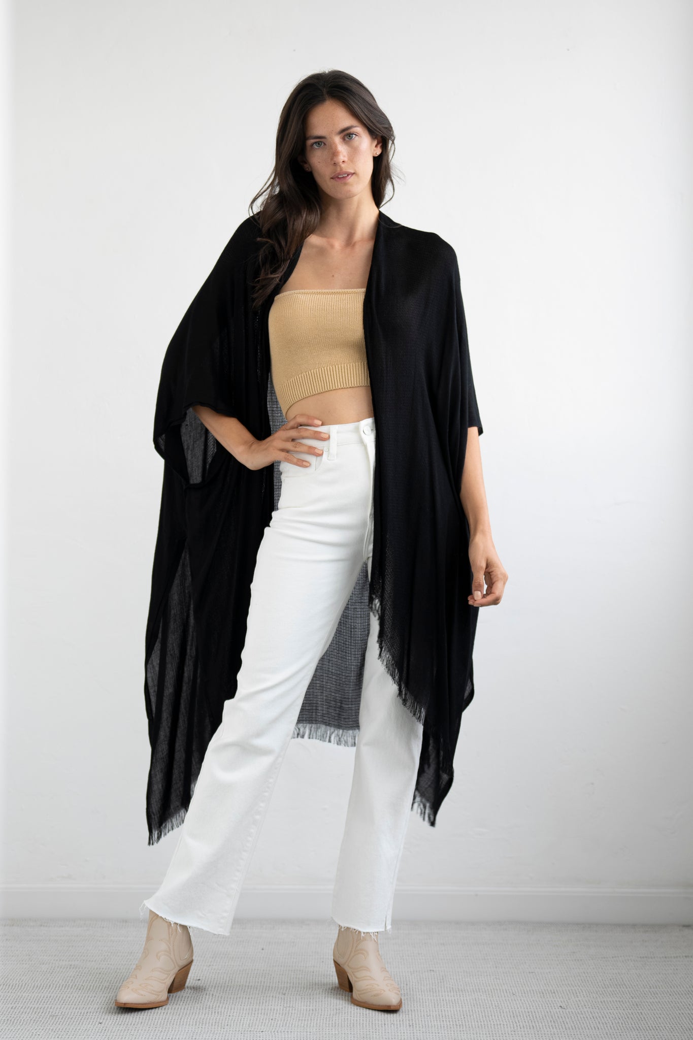 Kimono Negro Trim Playa