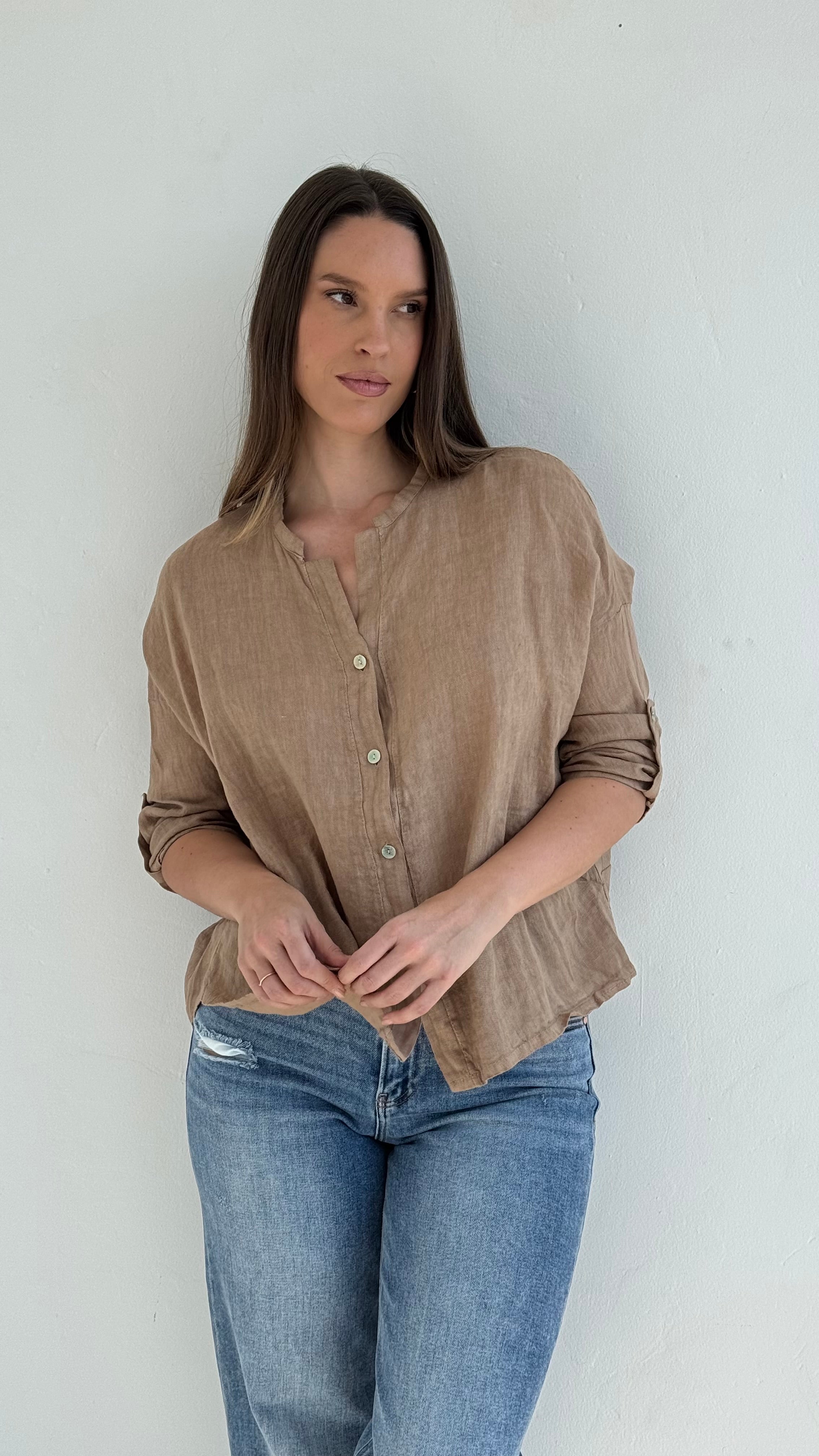 Camisa Lino taupe
