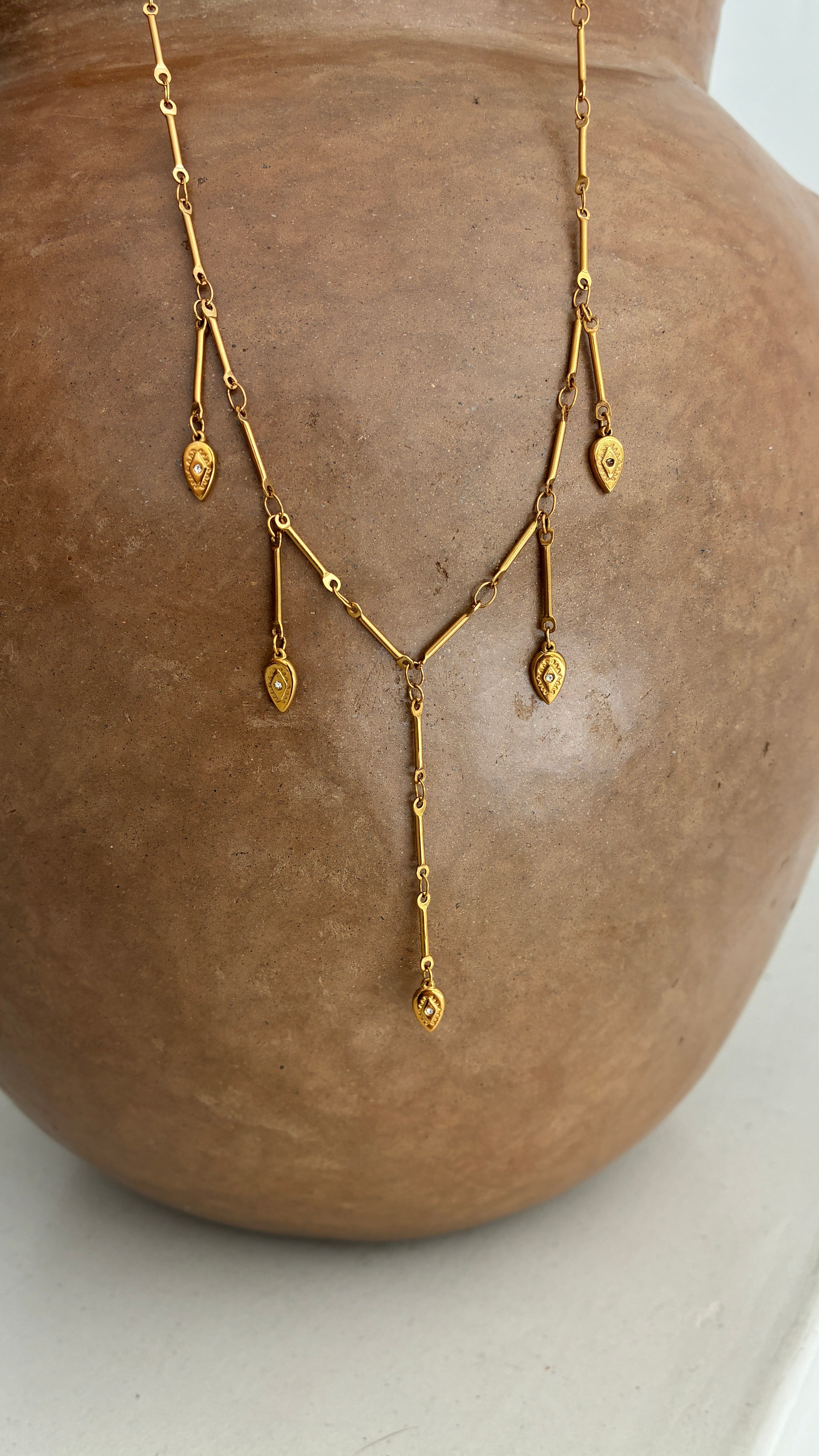Collar dijes Empty 5