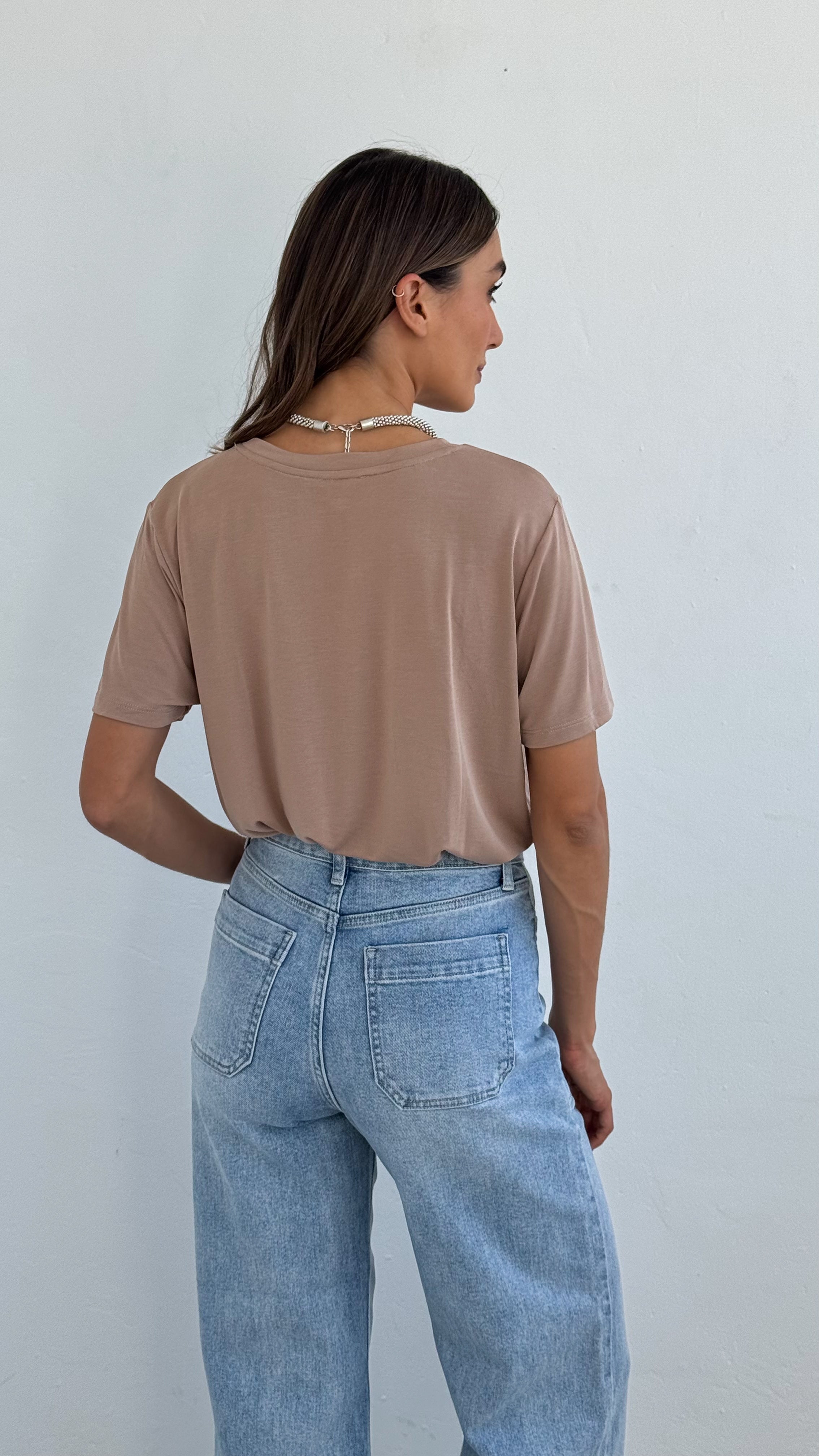 Camiseta lisa dark taupe