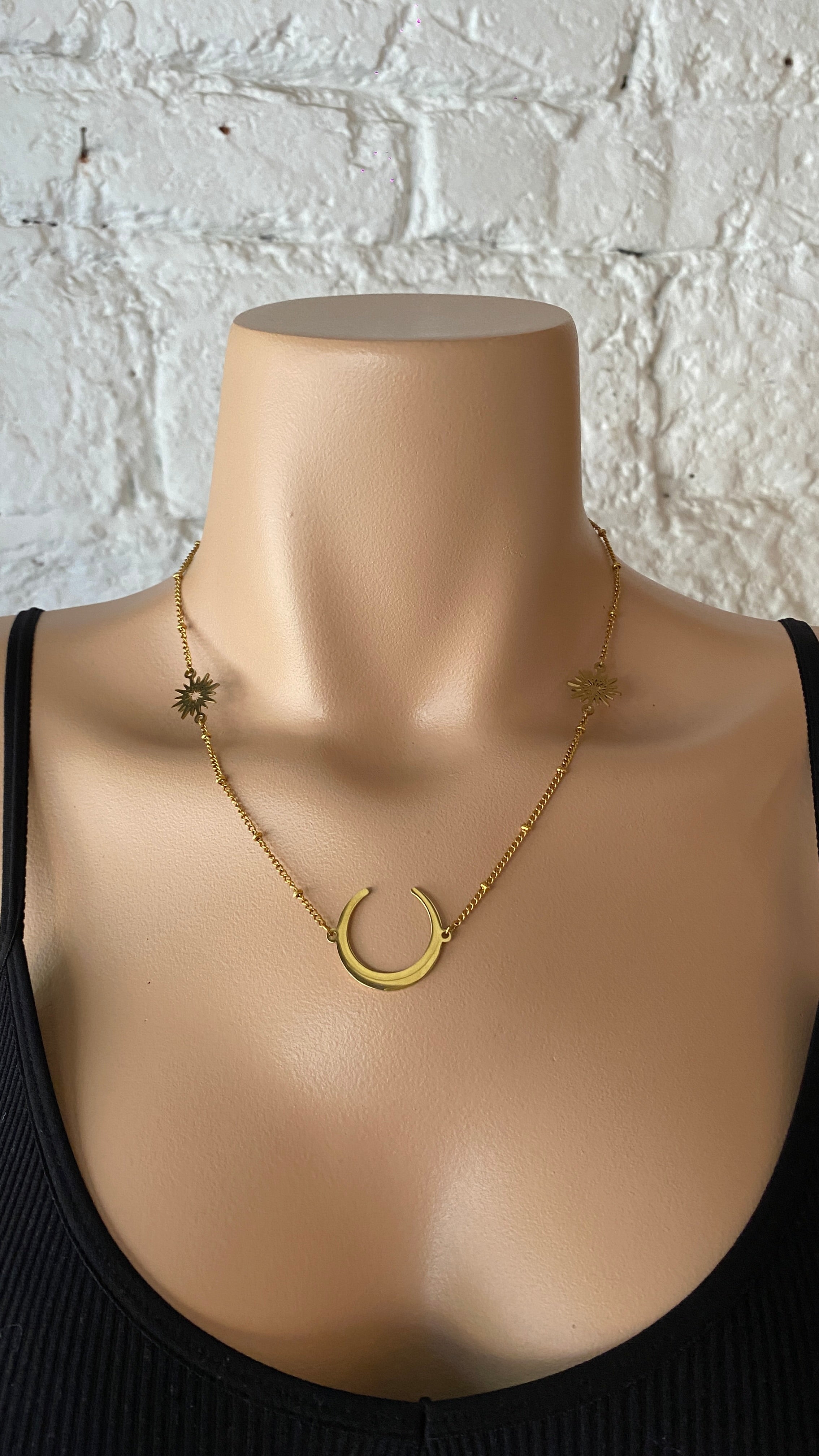 Collar dijes Empty 5