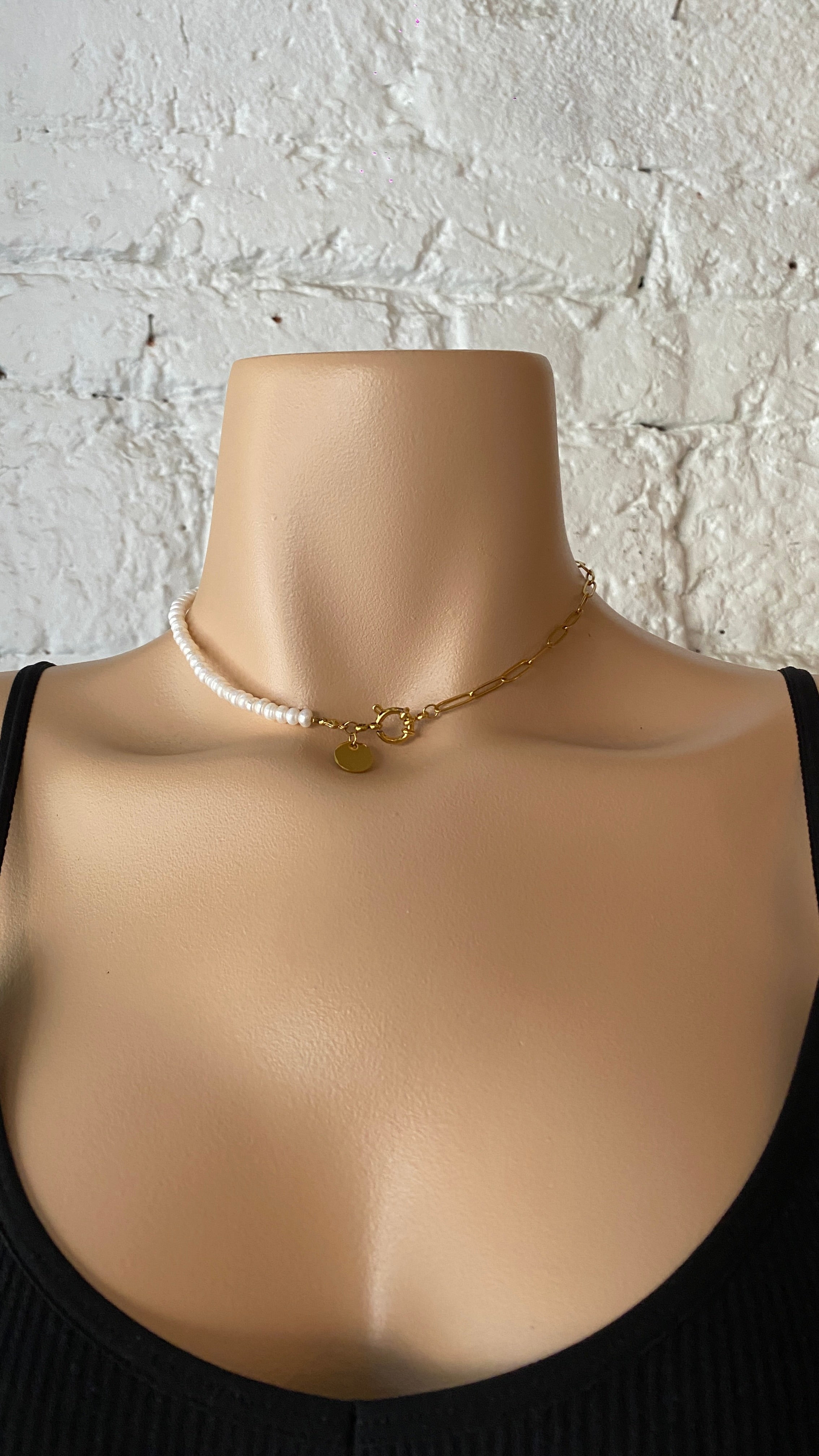 Collar perlas Empty