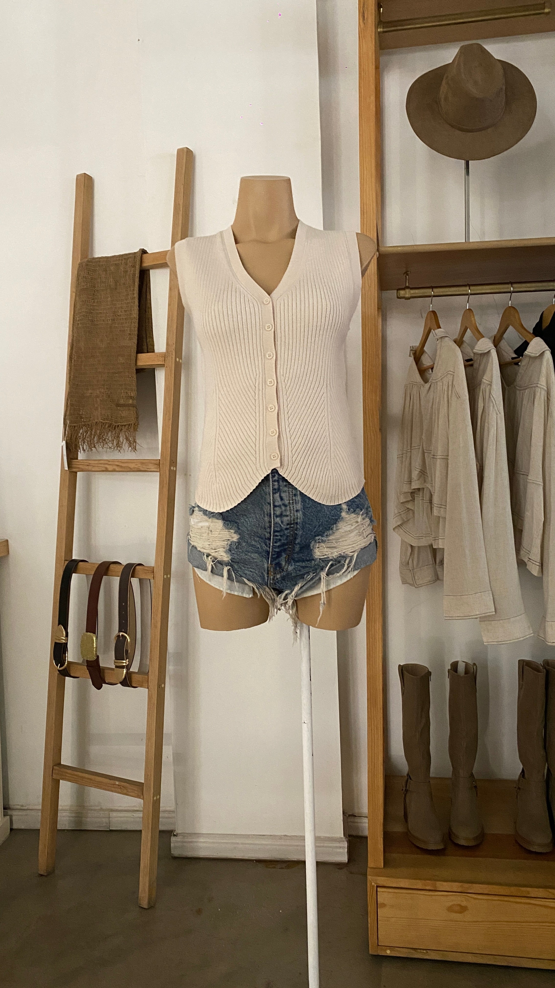 Chaleco Isadora Beige