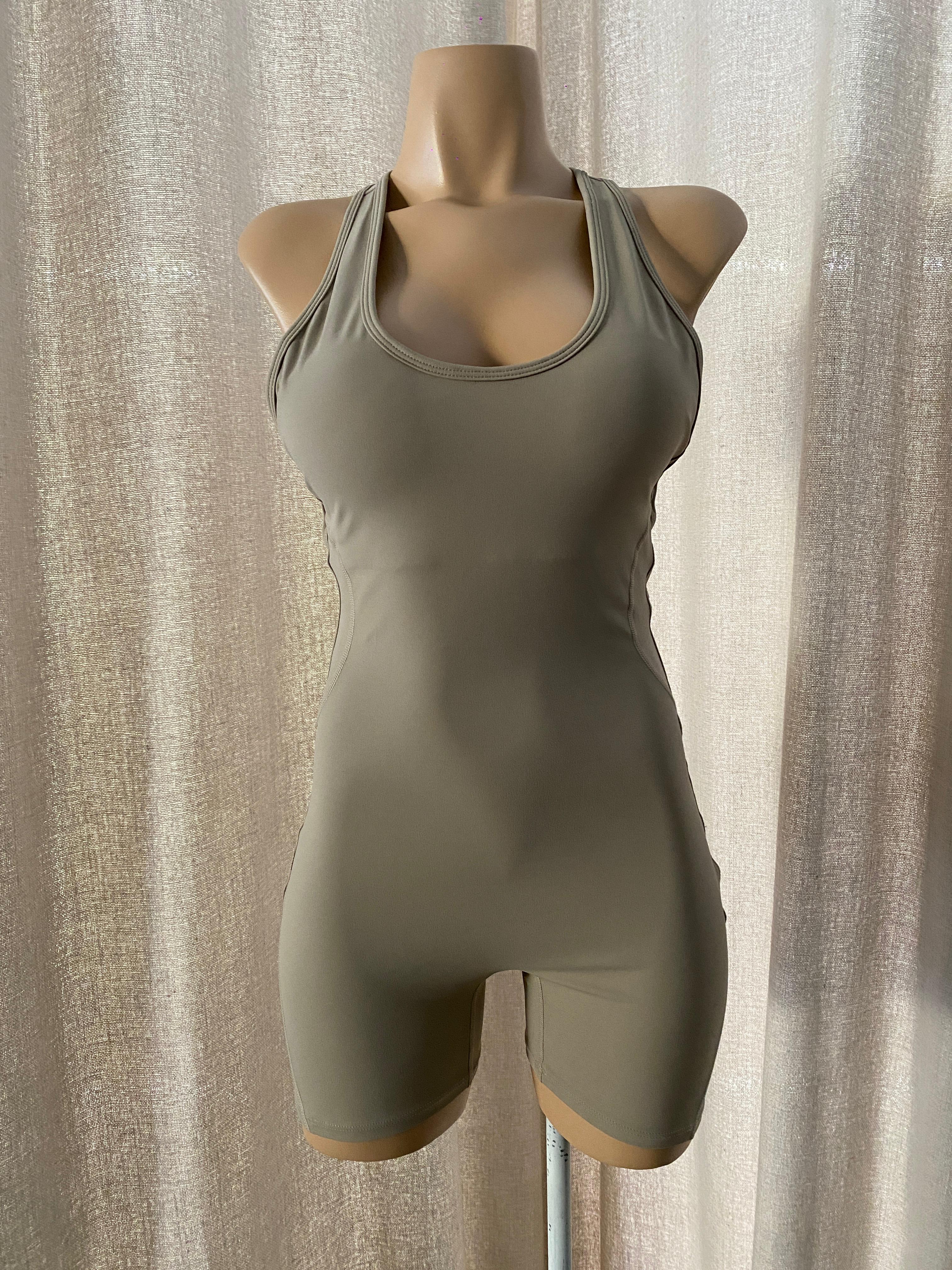 Jumpsuit deportivo Ruth camel