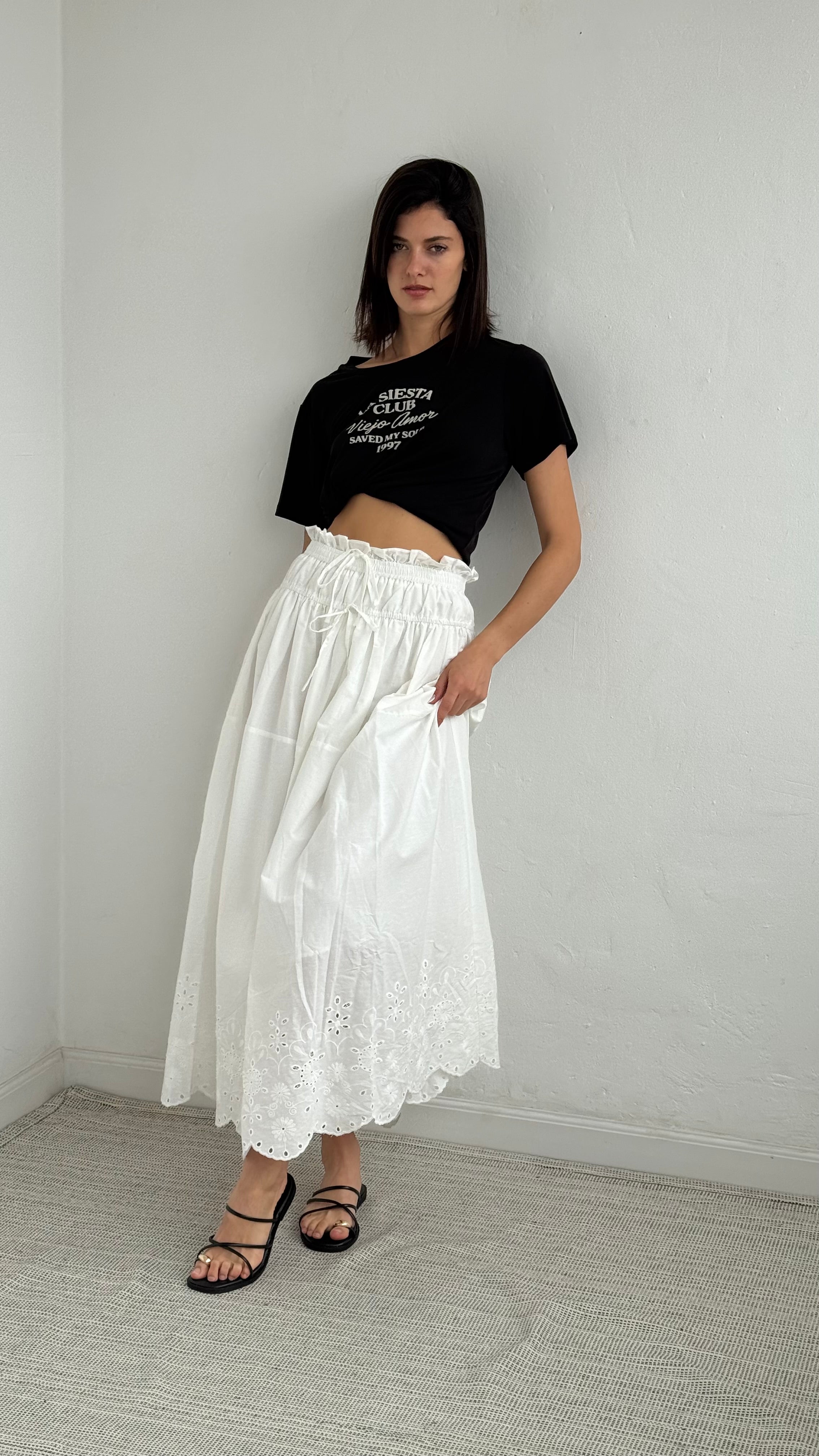 Falda Ariana White