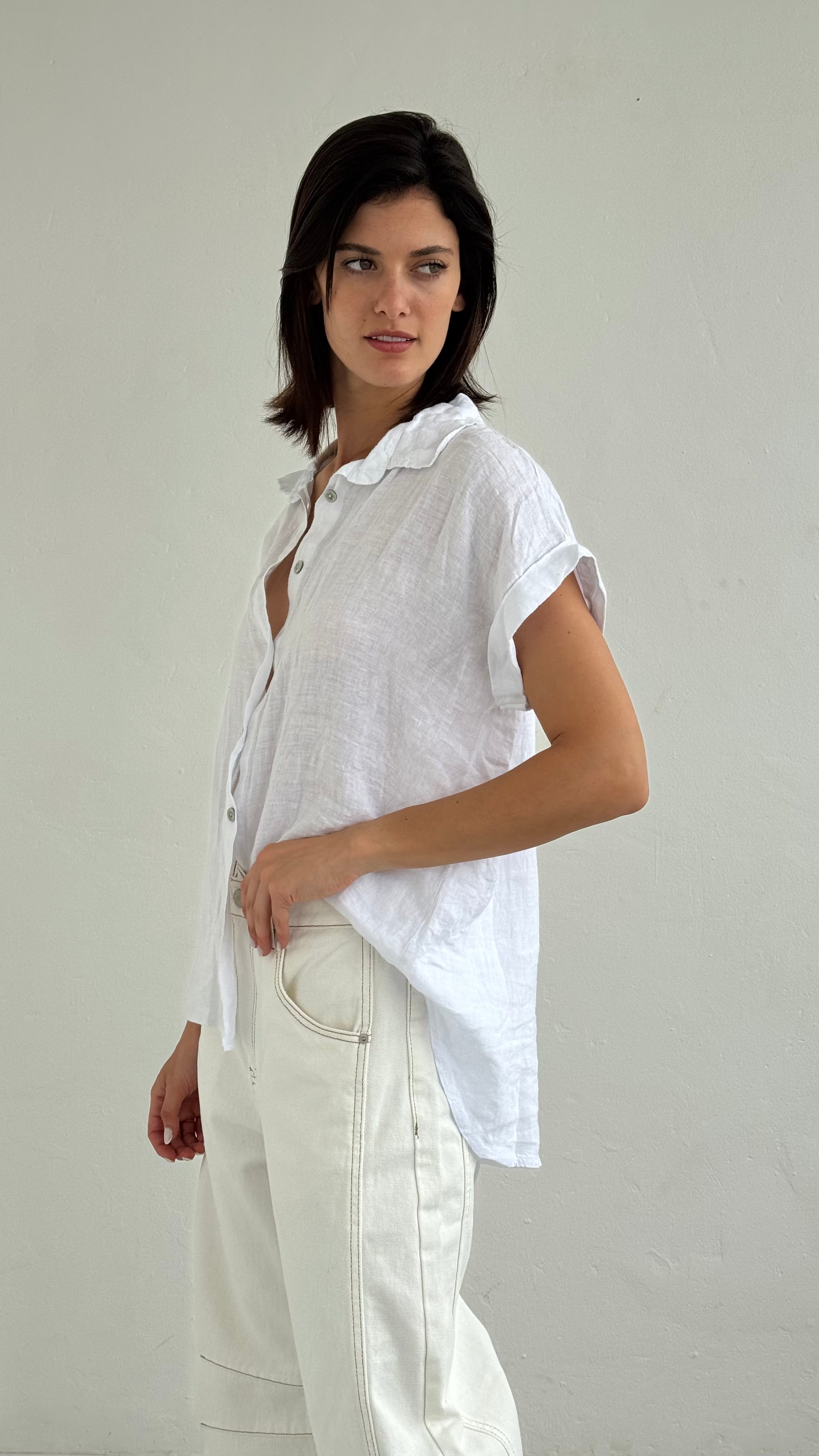 Camisa de lino blanca playa