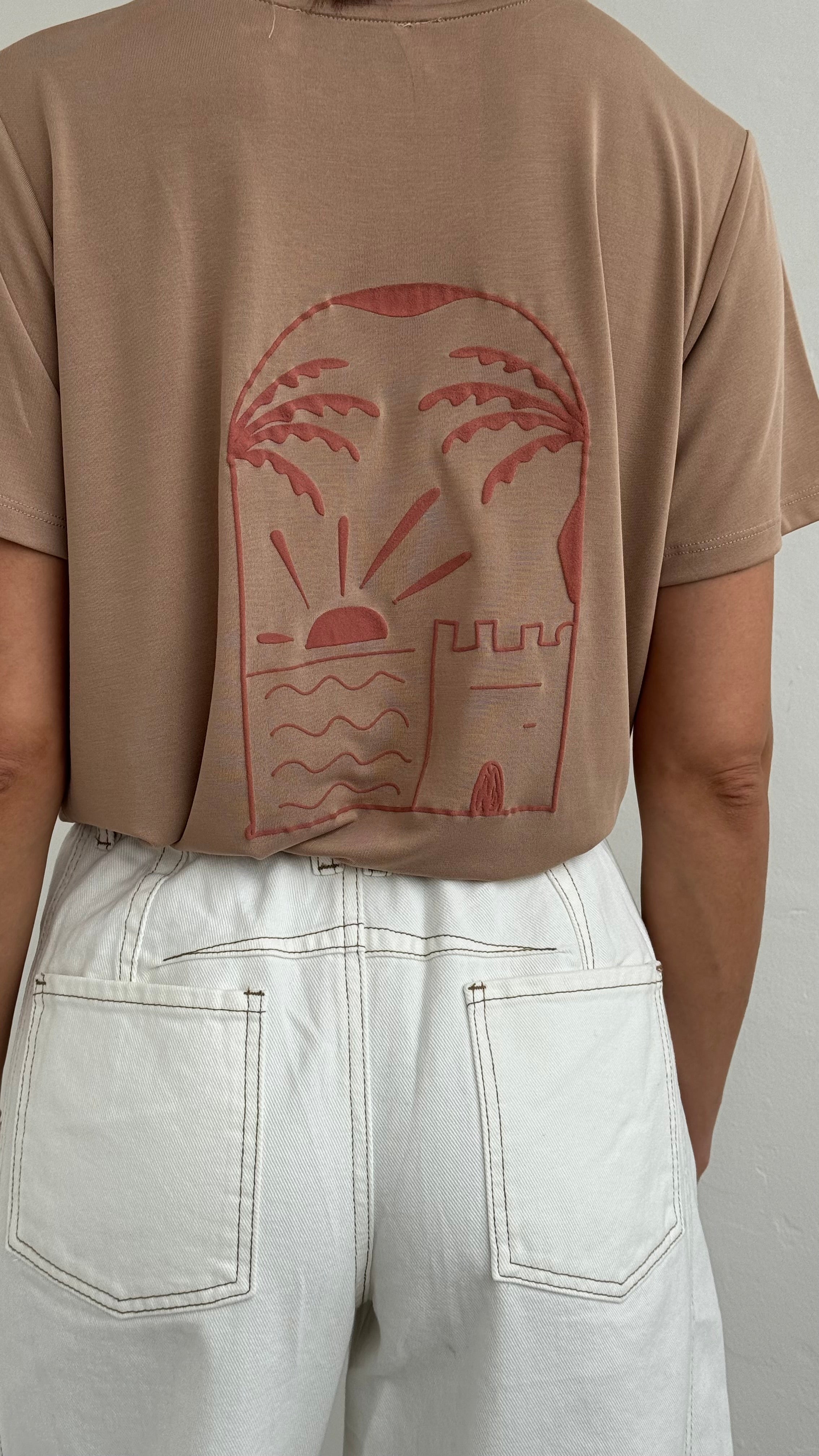 Camiseta print dark taupe playa